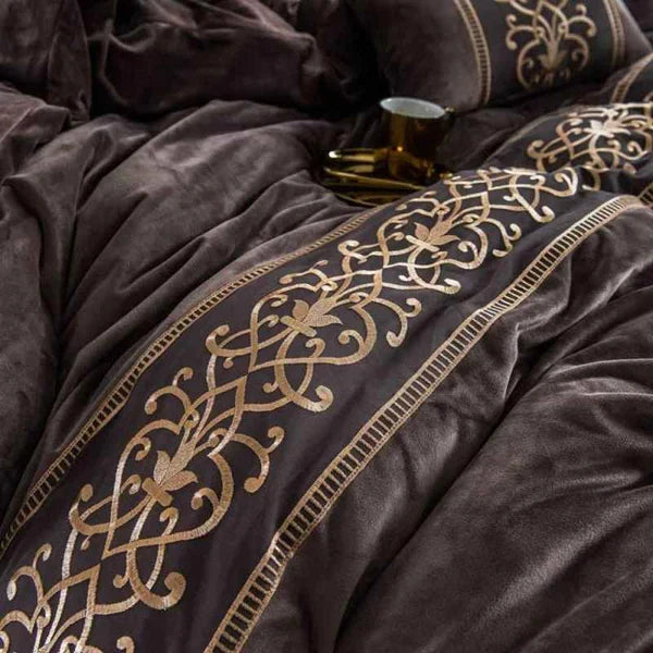 Luxury Embossed Velvet Duvet Set - Brown