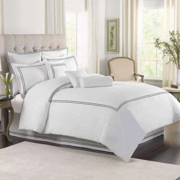 Baratta Stitch Duvet Set - White & Black (117)