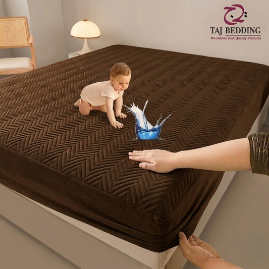 King Ultrasonic Zigzag Microfiber Waterproof Mattress Protector Brown