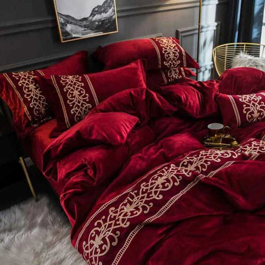 Luxury Embossed Velvet Duvet Set - Red