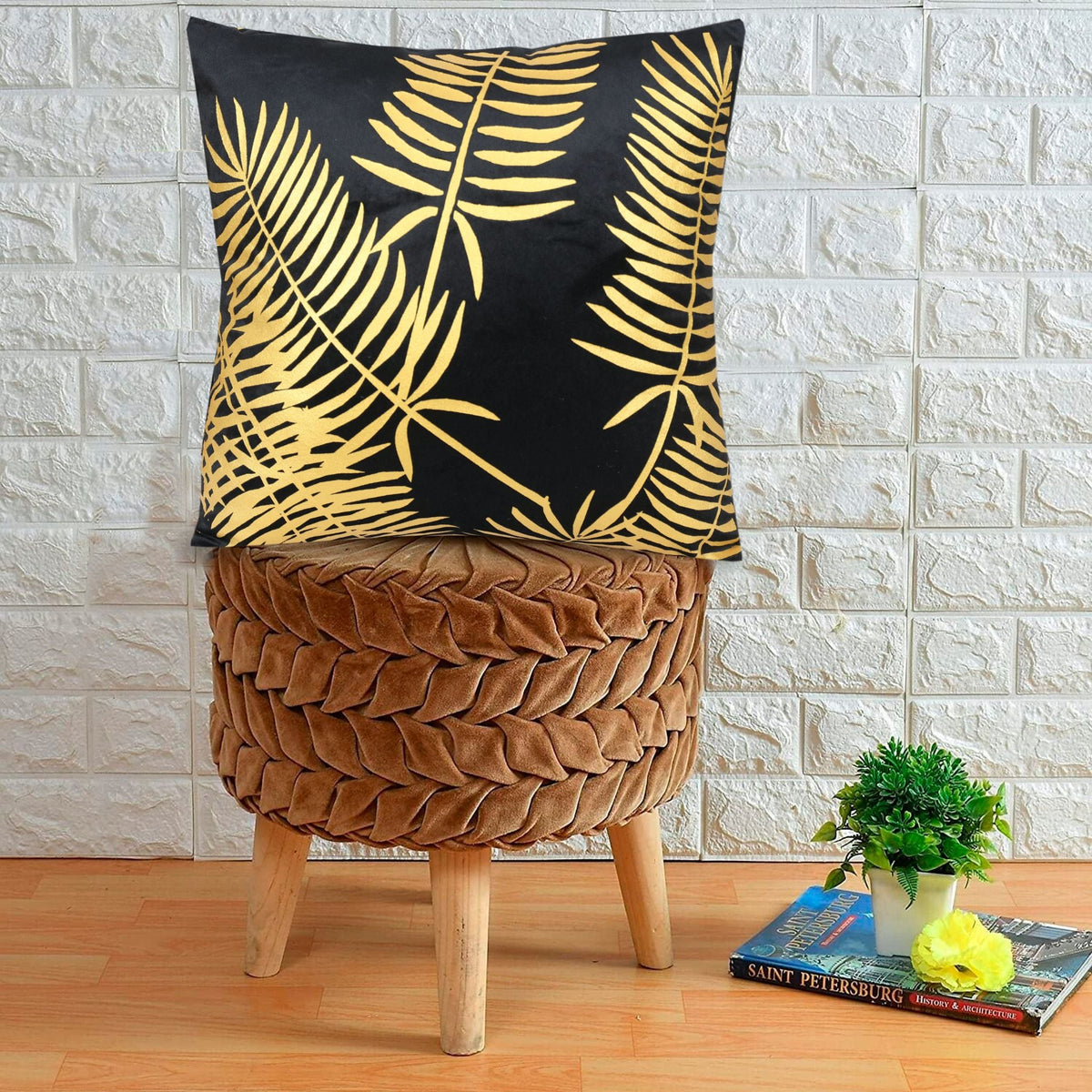 Gold Foil Palm Leaf Velvet Cushion Cover - Black