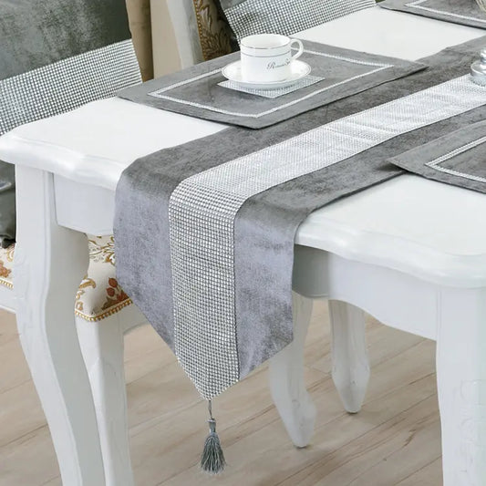 7 Pieces Table Runner