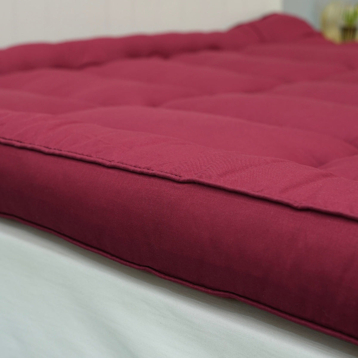 EDEN CURVES MATTRESS TOPPER (with Free Eye Mask Gift)
